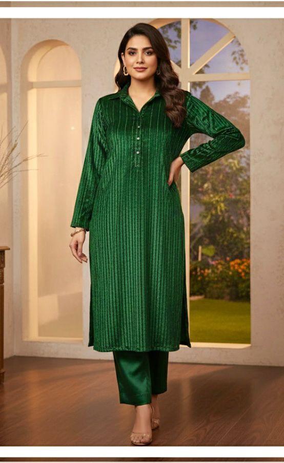 Luxury Branded Velvet Winter Suit - Image 2