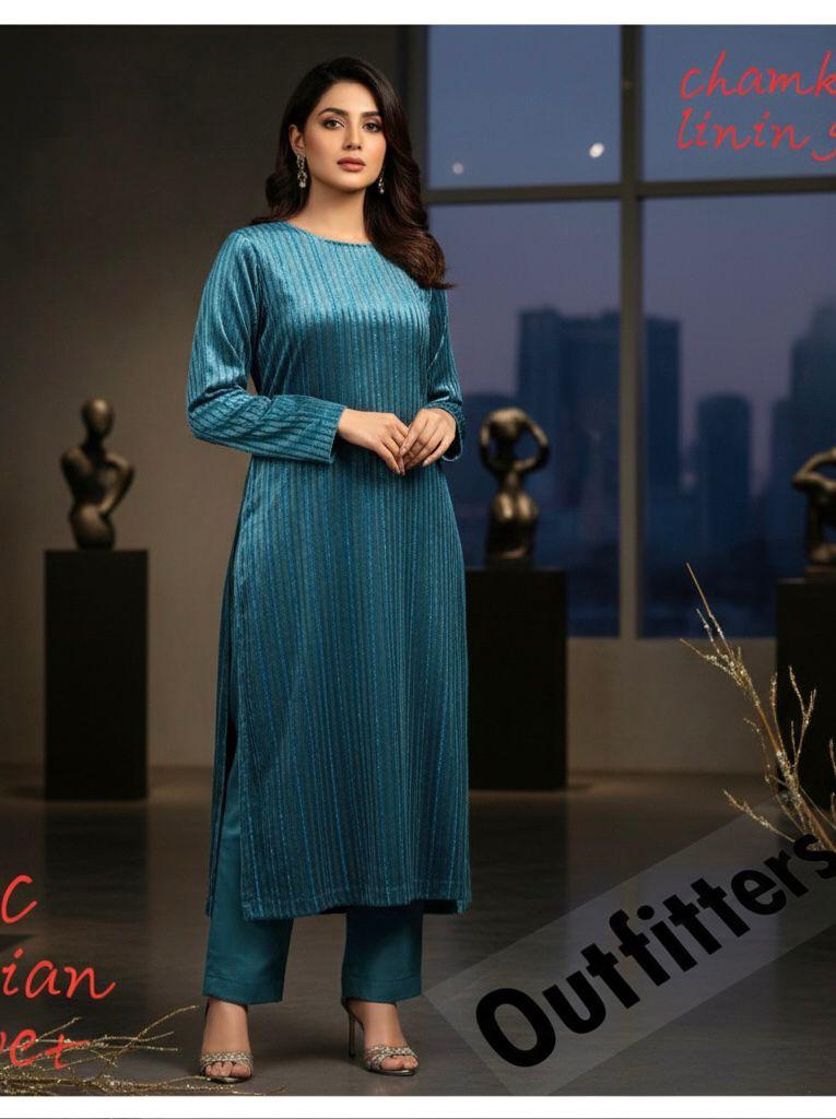 Luxury Branded Velvet Winter Suit - Image 4